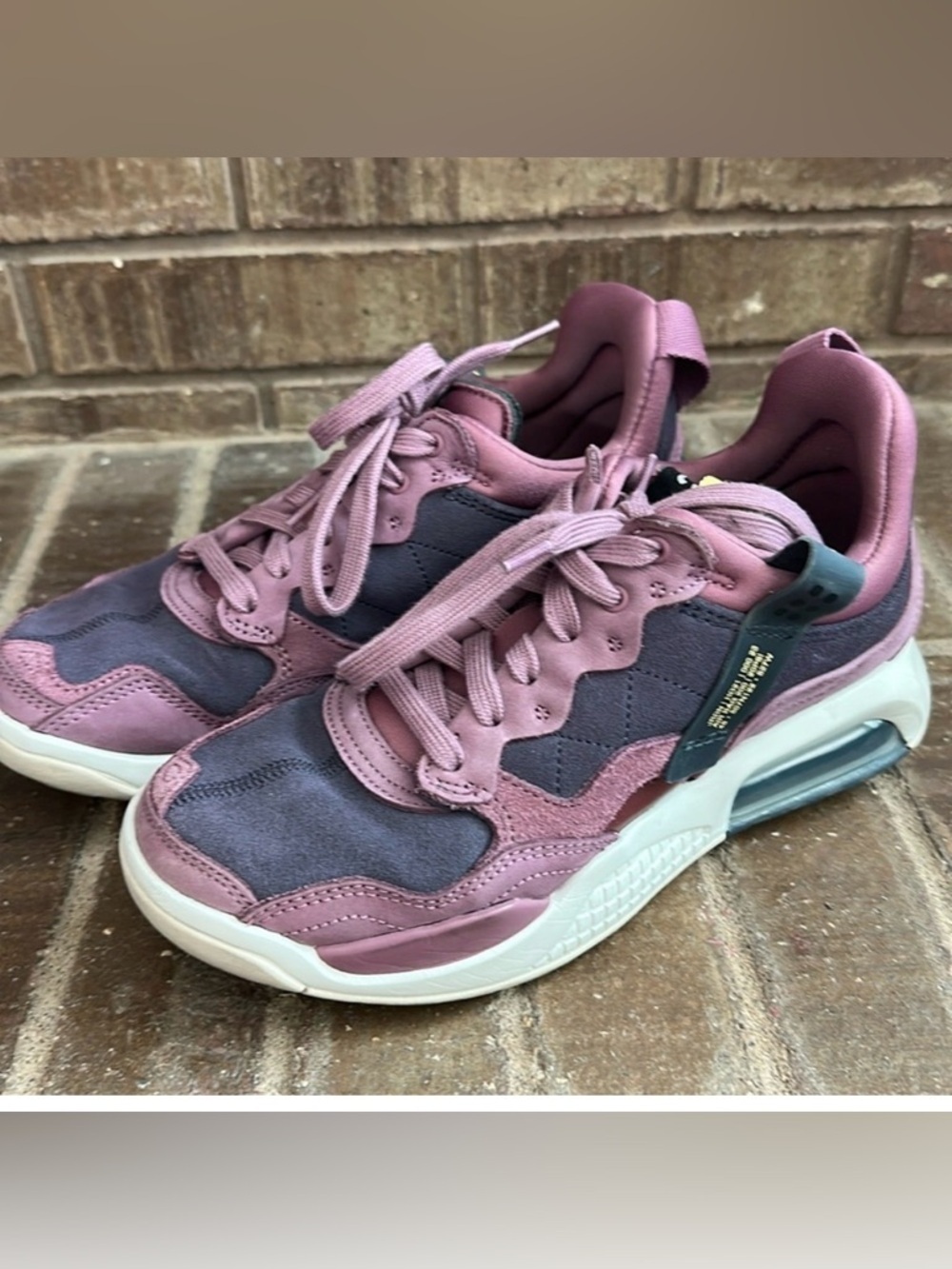 Nike Jordan MA2 Light Mulberry Cave Purple Off-Noir Saturn Gold Size 7.5 Womens